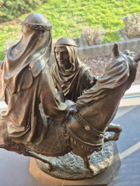 Bedouin echtpaar te paard bronzenbeeld