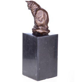 Kat of poes bronzen beeldje
