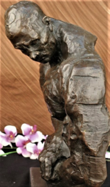 Bodybuilder torso bronzen beeld