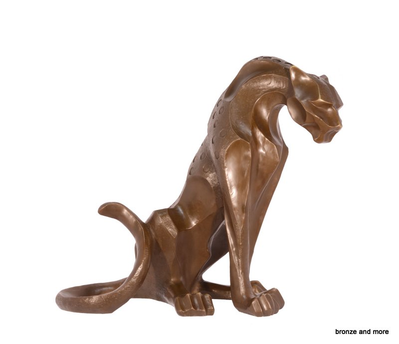 Jaguar zittend groot bronzen beeld