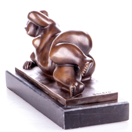 Botero bronzen vrouwenbeelden