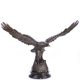 Grote adelaar roofvogel bronzen beeld