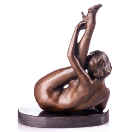Erotische naakte vrouw bronsbeeld
