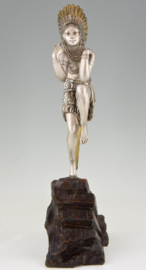 Dansende Indianenvrouw bronzenbeeld