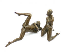 Man en vrouw seks bronzen beeld