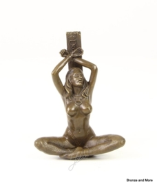 Gebonden bondage bronzen vrouw beeld