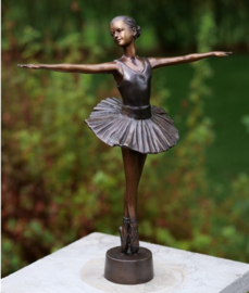 Ballerina danseres bronzen beelden