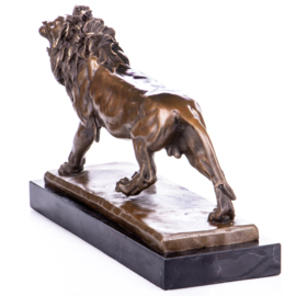 Grommende leeuw bronzen beeld