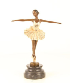 Ballet bronzen meisje beeld