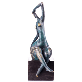 Groen patina bronzen vrouw beeld