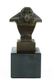 Brons zittend aapje van Casimir Brau