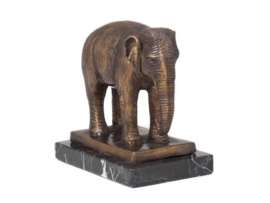 Aziatische olifant bronzen beeld