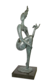 Modern bronzen vrouw sculptuur