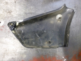 VF750C Magna V45 zijkap links