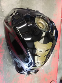 GSXR750'06-'07 tank