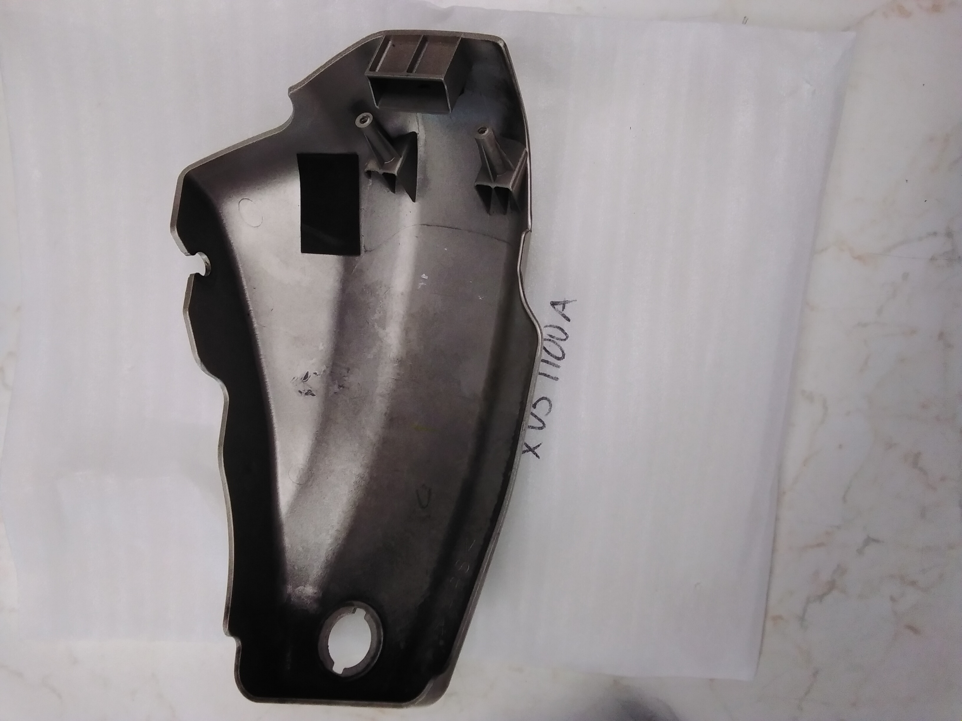 XVS1100 Dragstar zijkap links