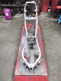 YZF600R Thundercat Frame met achterbrug en kenteken €450,-