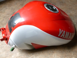 YZF-R6`99-`02 benzinetank