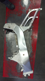 YZF750`93 -`95 Frame met kenteken €350,-