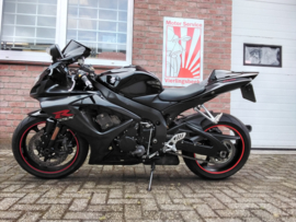 SUZUKI GSXR750`06 €5.400,-