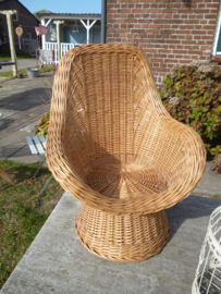 Brocante rotan stoeltje