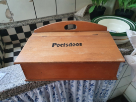 Brocante houten poetsdoos