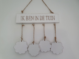 Tuinhanger, ik ben in de tuin.