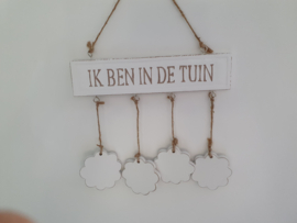 Tuinhanger, ik ben in de tuin.