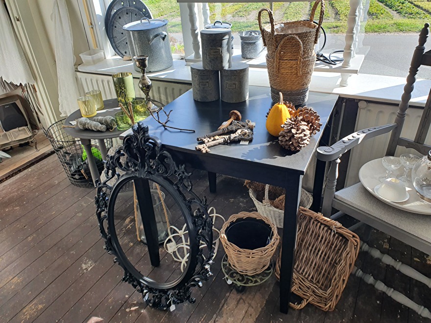 Nachtvlek Bewijzen openbaar Een kijkje in onze winkel | villa-brocante