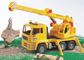 MAN kraanwagen / takel geel