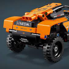 Neom Mc Laren Extreme E race