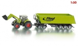 Claas met frontlader en Fliegl aanhanger