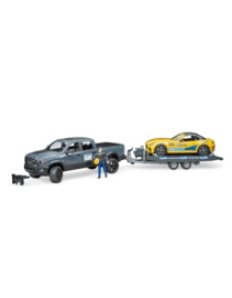 RAM 2500 power met aanhanger en roadster