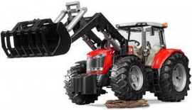 Massey Ferguson met voorlader