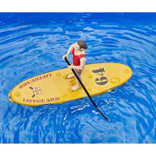 Strandwacht met sup board / surfplank