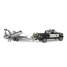RAM politie pickup met boot en trailer