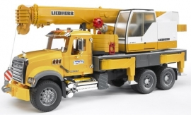 Bruder 2818 - MACK Granite met Liebherr kraan