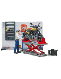 Werkplaats voor motoren / motorwerkplaats