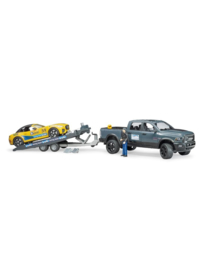 RAM 2500 power met aanhanger en roadster