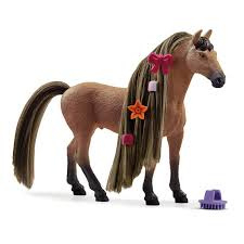 Beauty paard Akhal-Teke hengst