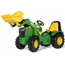 John Deere 8400R met voorlader
