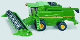 John Deere 9680i Combine