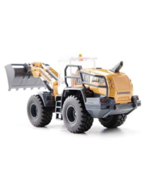 Liebherr L 566 shovel