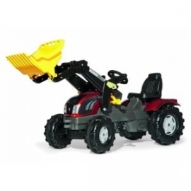 Valtra met voorlader