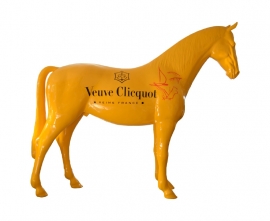 Veuve Clicquot - Kunstpaard by Loeviera