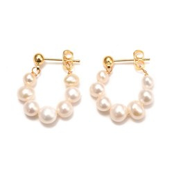 Pearl hoop studs