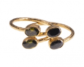 Ring Nefertiti Peridot en Onyx