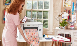 PrintModa Brother Studio HL-JF1 - Studio HL JF1 - textiel printer - aktie inclusief extra rol stof en 4x cartridges t.w.v. €279