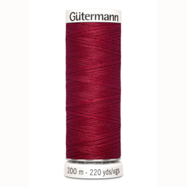 Gutermann 384 Donker rood | Naaigaren 200m