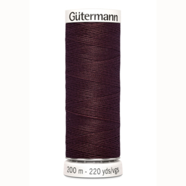 Gutermann 175 Donker bordeaux | Naaigaren 200m